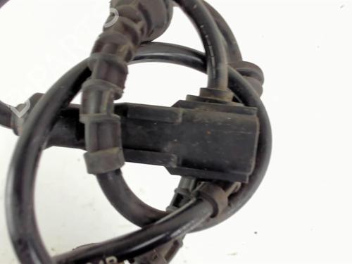 Used Left front steering knuckle Left front steering knuckle RENAULT MEGANE III Hatchback (BZ0/1_, B3_) 1.5 dCi (BZ09, BZ0D, BZ1W, BZ29, BZ14) (110 hp) 20443050 20443050