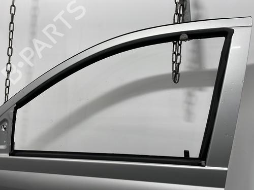 Dør venstre foran TOYOTA YARIS (_P1_) 1.4 D-4D (NLP10_, NLP10R) | BP30603060C2