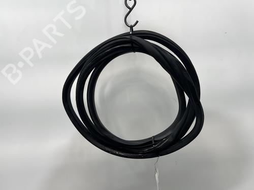 Gummiliste ALFA ROMEO 159 Sportwagon (939_) 1.9 JTDM 16V (939BXC1B) (136 hp) 31914532