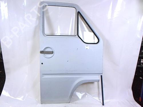 Right front door RENAULT MASTER I Van (T__) 28-35 2.4 D | BP21203588C3
