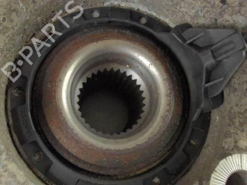 Used Left front steering knuckle Left front steering knuckle SAAB 9-3 (YS3F, E79, D79, D75) 1.9 TiD (120 hp) 20421561 20421561