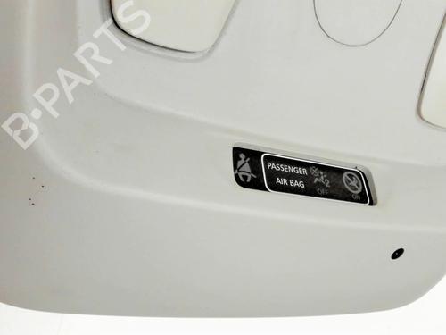 Used Interior roof light Interior roof light RENAULT KADJAR (HA_, HL_) 1.2 TCe 130 (HLMR) (130 hp) 34635257 34635257