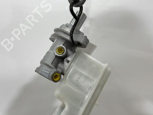 brake-master-cylinder-renault-kadjar-ha_-hl_-2015-33445616 main image
