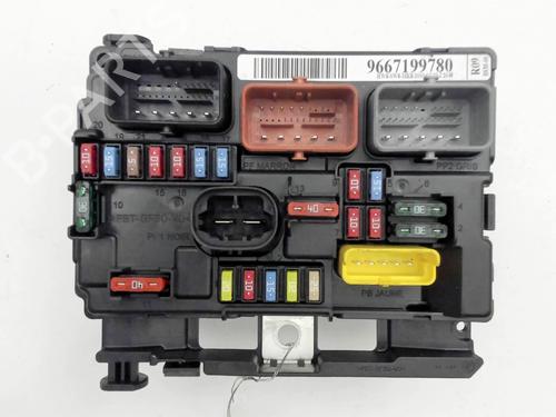 Used Fuse box CITROËN C3 Picasso (SH_) 1.6 HDi (90 hp) 30547360