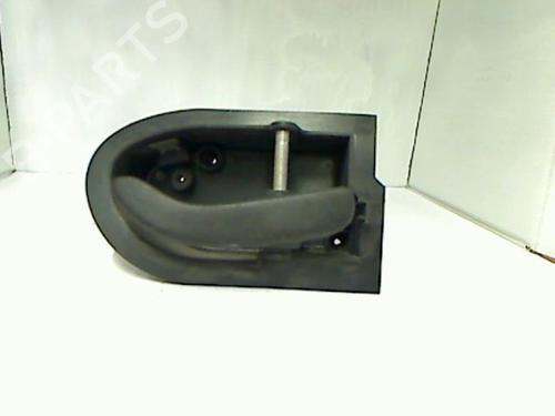 Used Front right interior door handle FORD MONDEO I (GBP) [1993-1996]  21232447