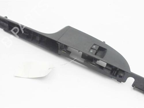 Used Left front window switch Left front window switch SEAT LEON (1P1) 1.6 TDI (105 hp) 21241261 21241261