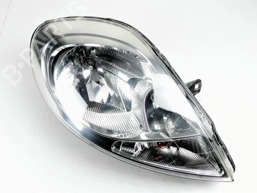 Used Right headlight RENAULT TRAFIC II Van (FL) 2.0 dCi 90 (FL0H) (90 hp) 22517189