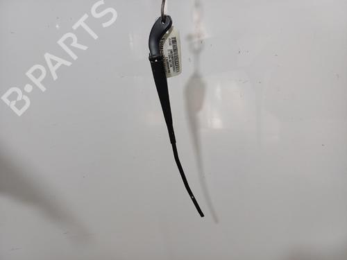 Used Front windshield wiper arm Front windshield wiper arm 37166342 37166342