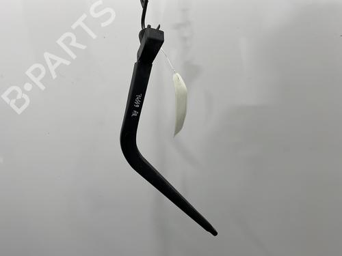 Used Rear windshield wiper arm LAND ROVER FREELANDER I (L314) 2.0 DI 4x4 (98 hp) 21208643