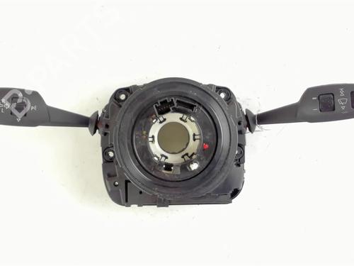 Used Steering column stalk BMW 1 (E87) 118 d (143 hp) 20442912