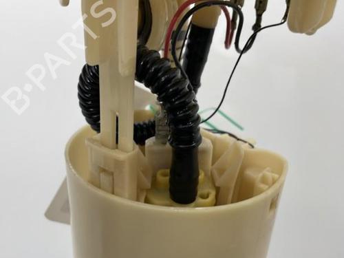 Used Fuel pump Fuel pump CITROËN XSARA PICASSO (N68) 1.8 16V (115 hp) 21239622 21239622