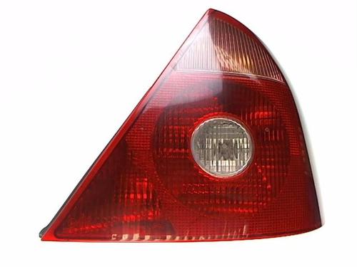 Used Right taillight FORD MONDEO III (B5Y) 1.8 16V (110 hp) 20471301
