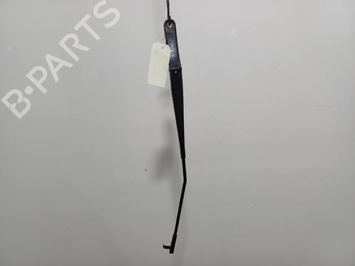 Used Front windshield wiper arm Front windshield wiper arm 37037604 37037604