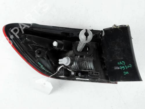 right-taillight-renault-clio-v-b7_-2019-36526120 main image
