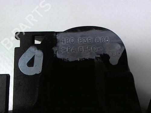 Høyre foran utvendig håndtak AUDI A4 B7 Avant (8ED) 2.0 TDI 16V | BP20473666C129 