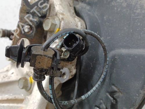 Left rear steering knuckle HONDA CIVIC VIII Saloon (FD, FA) 1.3 IMA (FA3, FD3) | BP20401797M27 