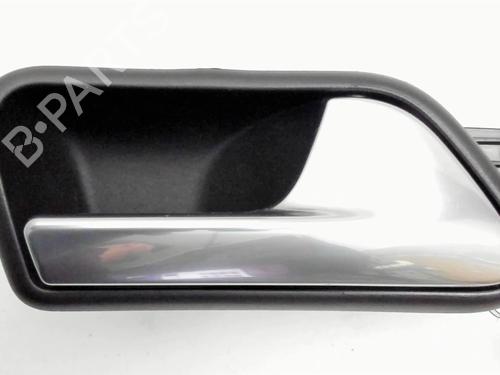 Used Front right interior door handle Front right interior door handle VW TOURAN (1T1, 1T2) 1.9 TDI (105 hp) 21208659 21208659