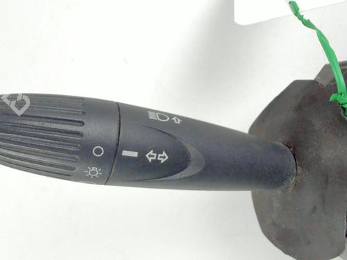 Used Steering column stalk FORD KA (RU8) 1.2 (69 hp) 21236154