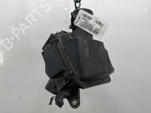 Used Air filter box RENAULT KOLEOS I (HY_) 2.0 dCi (HY0K) (150 hp) 21239913