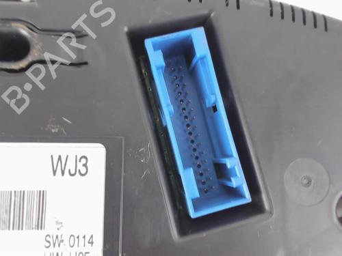 Used Instrument cluster VW POLO V (6R1, 6C1) 1.2 TDI (75 hp) 20390309