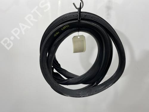 Used Rubber door seal VOLVO V60 I (155) D5 AWD (215 hp) 26965001