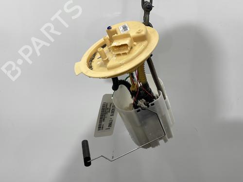 Used Fuel pump FIAT 500L (351_, 352_) 1.3 D Multijet (199LXY1A, 199LXY11) (84 hp) 30479930