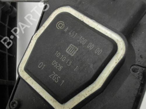 Used Electronic module Electronic module SMART FORTWO Coupe (451) electric drive (451.390, 451.391) (75 hp) 22104136 22104136