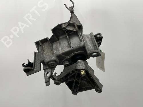 Used Gearbox mount RENAULT CLIO II (BB_, CB_) 1.5 dCi (B/C2J) (68 hp) 24653973