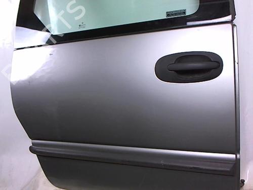 Right slide door CHRYSLER VOYAGER / GRAND VOYAGER III (GS_, NS_) 2.5 TD | BP21203699C75 