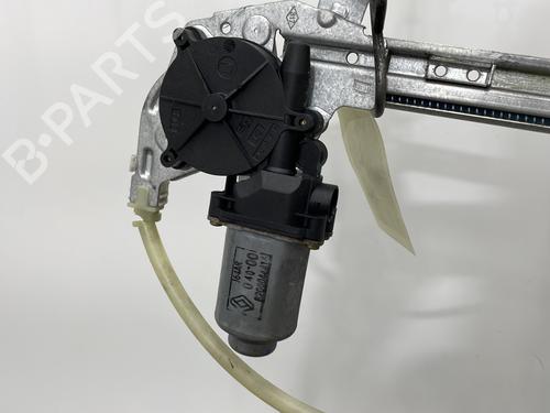 Rear right window mechanism RENAULT SCÉNIC I MPV (JA0/1_, FA0_) 1.9 dTi (JA0N) | BP28211728C25 