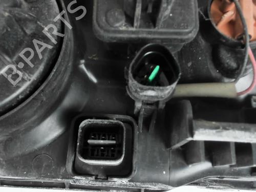 Used Right headlight Right headlight HYUNDAI SANTA FÉ I (SM) 2.0 CRDi 4x4 (125 hp) 27293793 27293793