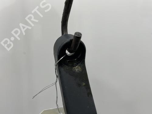 Front windshield wiper arm VOLVO V40 Estate (645) 1.8 i | BP23779712C143 