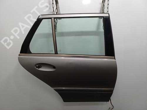 Used Right rear door MERCEDES-BENZ C-CLASS T-Model (S203) C 220 CDI (203.208) (150 hp) 22104236