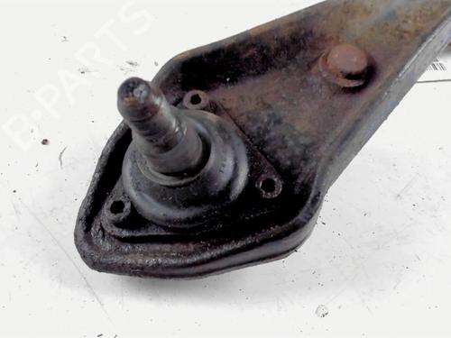 Used Left front suspension arm RENAULT MASTER I Van (T__) 28-35 2,5 D (75 hp) 21206678