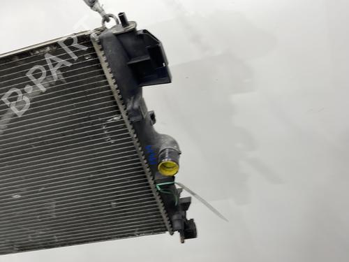 Used Water radiator Water radiator SAAB 9-3 (YS3F, E79, D79, D75) 1.9 TiD (120 hp) 21207992 21207992