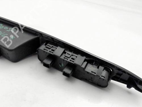 Left front window switch CITROËN C4 I (LC_) 1.6 HDi | BP38675245I27 - Image 3