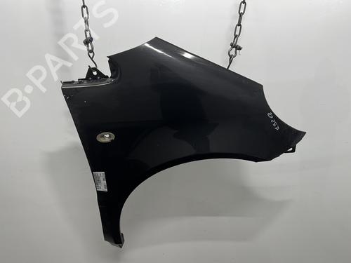 Used Right front fenders MERCEDES-BENZ A-CLASS (W168) A 160 (168.033, 168.133) (102 hp) 23039257