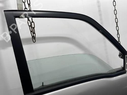 Used Right front door SUZUKI GRAND VITARA I (FT, HT) 2.0 HDI 110 4x4 (SQ420D, TD82V) (109 hp) 20388900