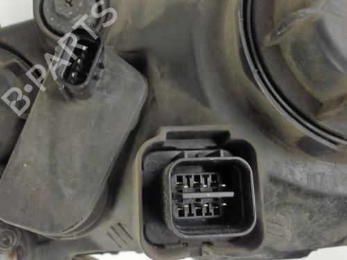 Right headlight HYUNDAI ELANTRA III (XD) 2.0 CRDi | BP20402950C29 