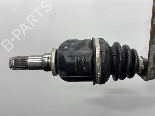 Used Left front driveshaft TOYOTA YARIS (_P13_) 1.5 Hybrid (NHP130_, NHP130) (101 hp) 20386846