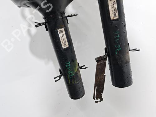 Used Left front shock absorber Left front shock absorber VW GOLF IV (1J1) 1.4 16V (75 hp) 40280129 40280129