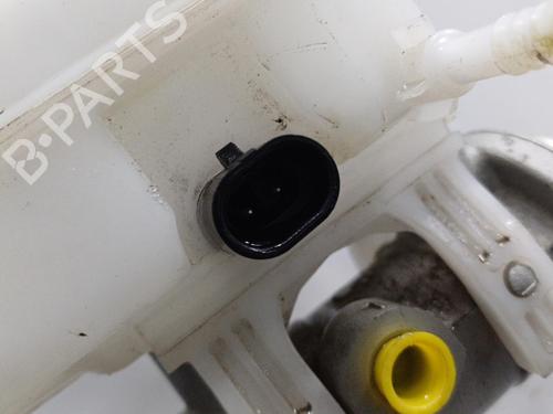 Used Brake master cylinder Brake master cylinder FIAT DUCATO Van (250_) 115 Multijet 2,0 D (116 hp) 21238442 21238442