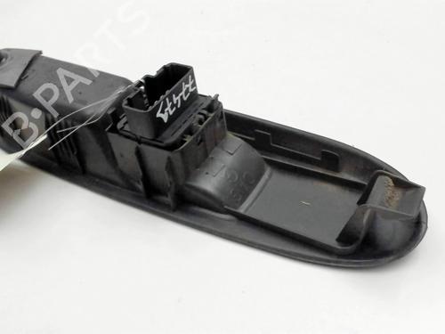 Left front window switch RENAULT CLIO II (BB_, CB_) 1.5 dCi (B/C2J) | BP28362066I27 