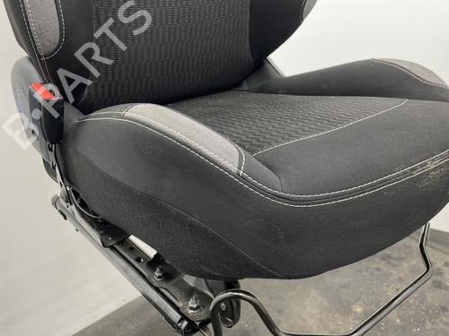 Left front seat PEUGEOT 208 I (CA_, CC_) 1.6 HDi / BlueHDi 75 | BP30137061C15 