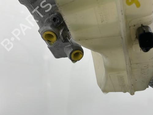 Brake master cylinder DACIA LOGAN MCV II TCe 90 (K8M1, K8MA, K8AC) | BP24173281M77 - Image 3
