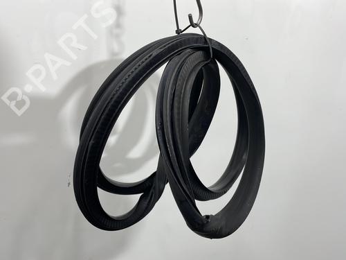 Borracha vedante da porta RENAULT MEGANE IV Hatchback (B9A/M/N_) 1.2 TCe 130 (B9MR) | BP30890877C142