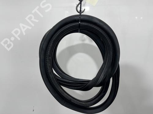 BP30115717C142 main image