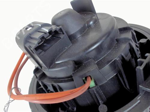 Heater blower motor RENAULT CLIO IV (BH_) 1.2 16V | BP20426106M62