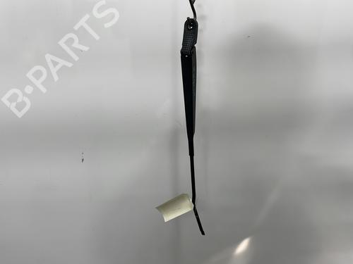 Used Front windshield wiper arm RENAULT KANGOO / GRAND KANGOO II (KW0/1_) 1.5 dCi 90 (KW05, KW08, KW0G, KW11) (90 hp) 29638991
