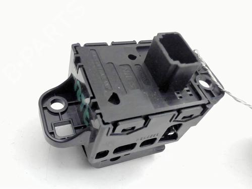 Switch NISSAN QASHQAI II (J11, J11_) 1.2 DIG-T | BP31355483I30